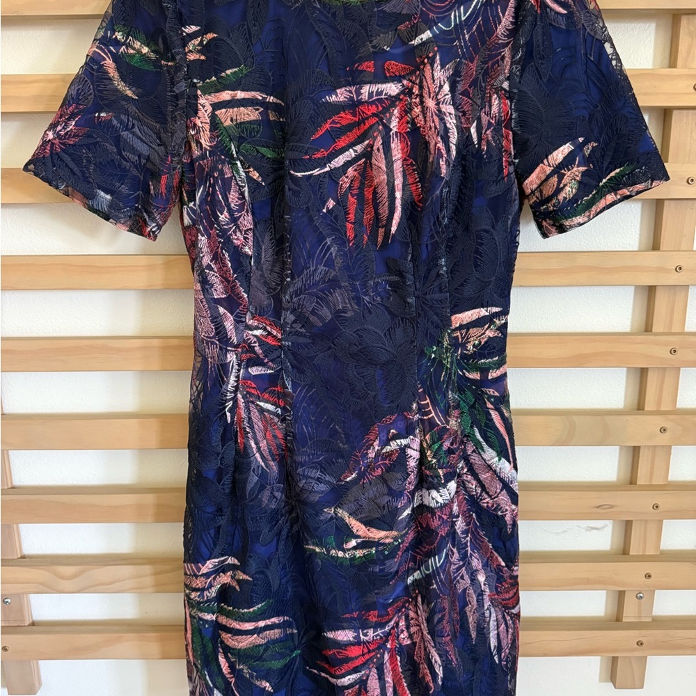 Floral Patterned Short Sleeve Badgley Mischka Dress